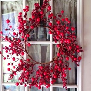 Holiday wreath